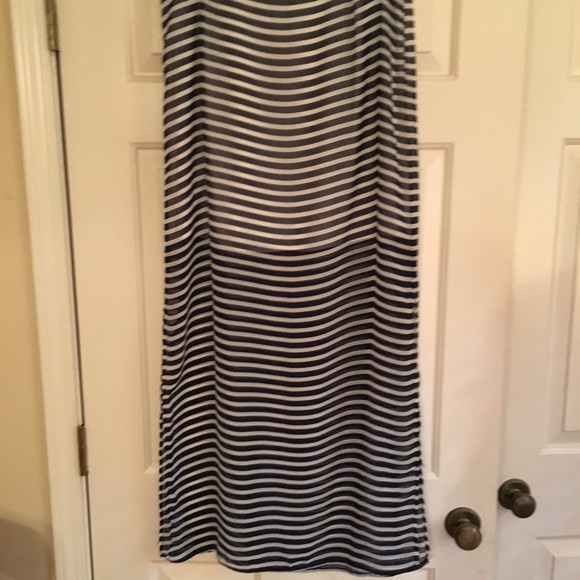 Gianni Bini Size Large Navy and White Stripe Skirt - Picture 4 of 4